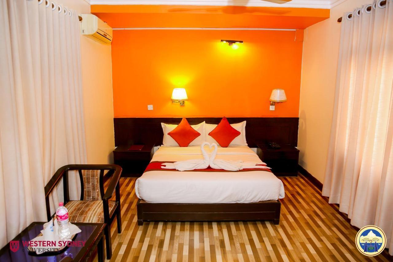 Hotel Panorama Pokhara Dış mekan fotoğraf